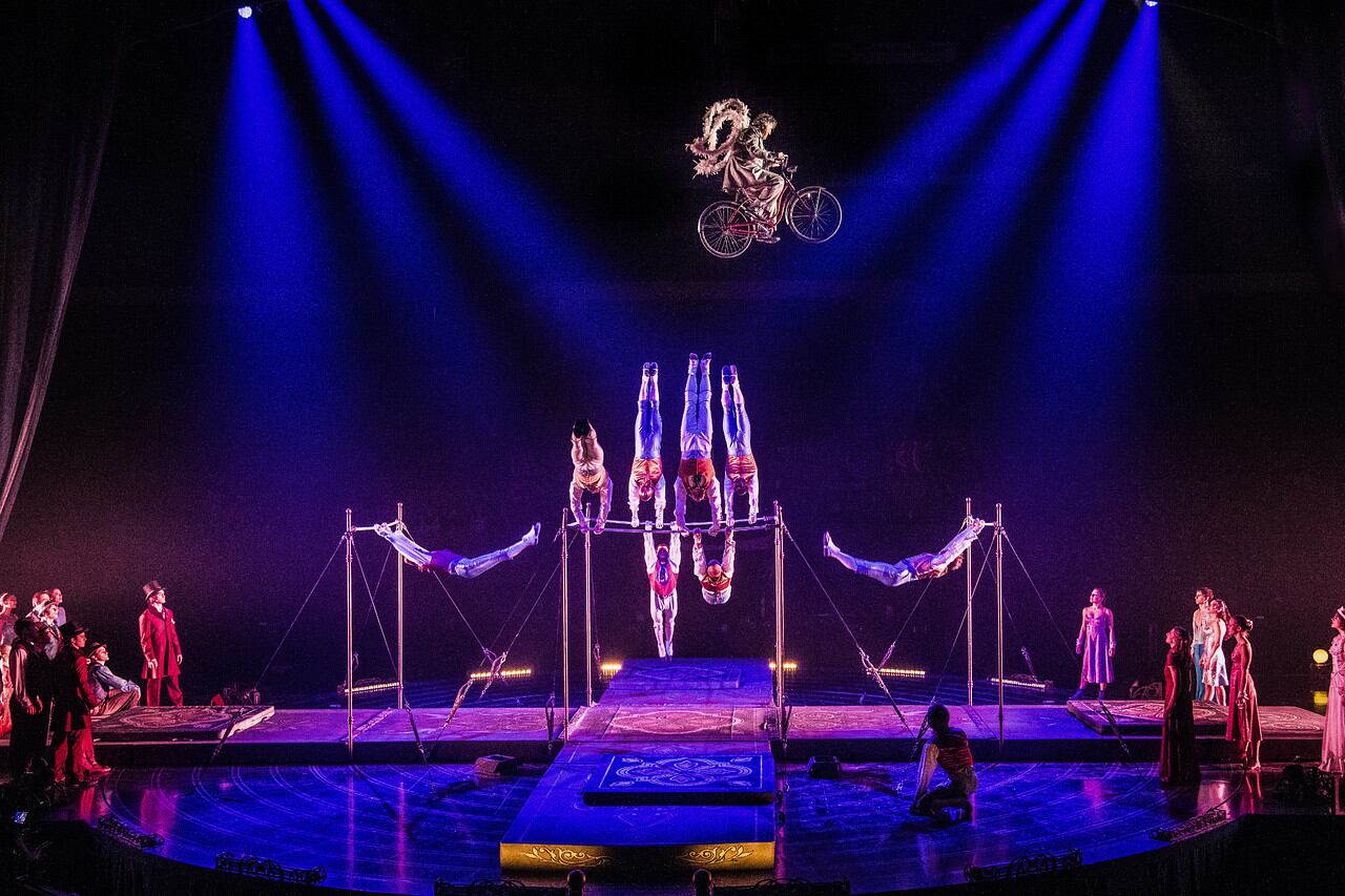 Corteo Elongated Tournik Stage